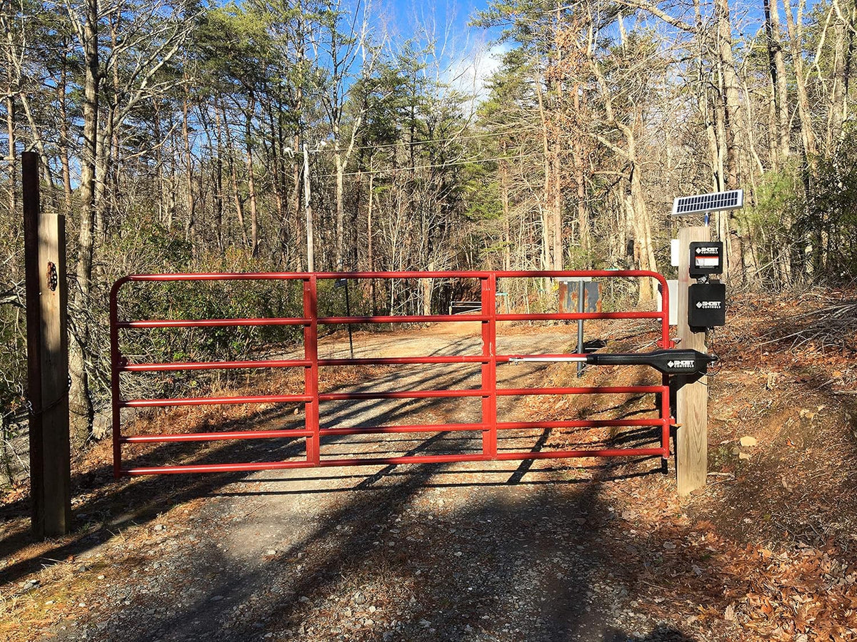 GC Ghost Controls TSS1XP Solar Automatic Gate Opener Kit for Swing Gates Up to 20 Feet, Heavy-Duty Single-Gate System